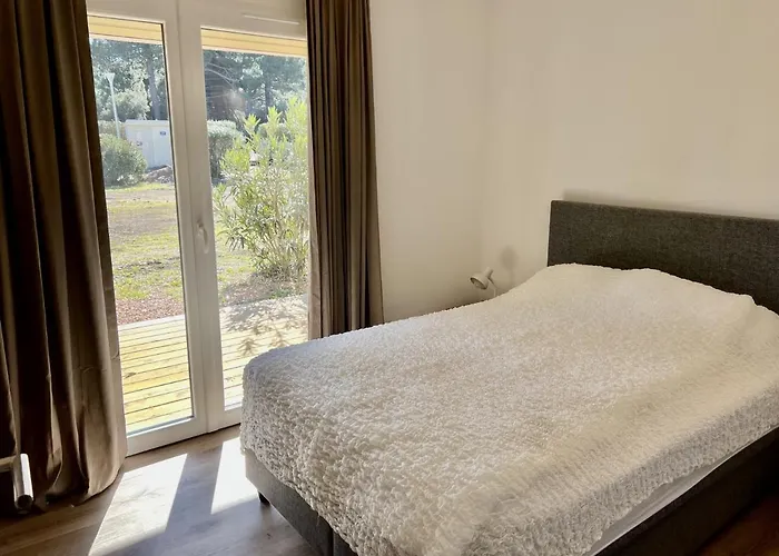 Fiori Di Cala Rossa Résidence Hôtelière Appartement Lecci