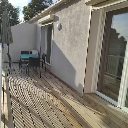 Fiori Di Cala Rossa Hoteliere Appartement Lecci