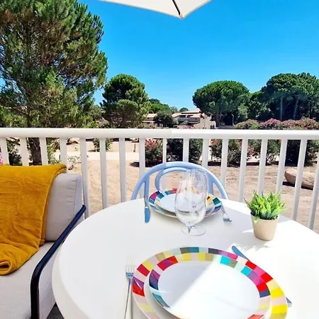 Fiori Di Cala Rossa Hoteliere Lecci