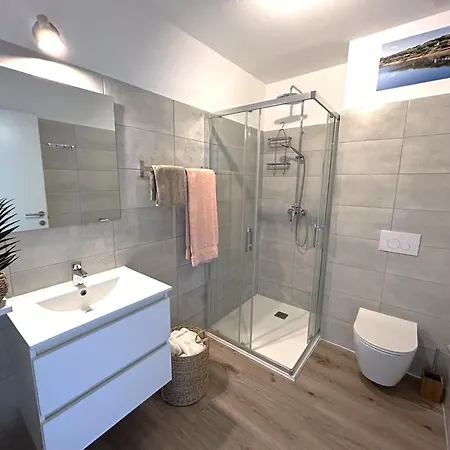 Fiori Di Cala Rossa Hoteliere *