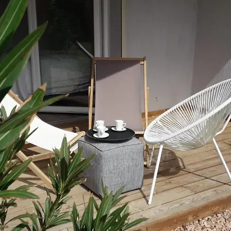 Appartamento Fiori Di Cala Rossa Résidence Hôtelière *
