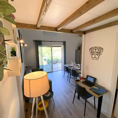 Appartamento Fiori Di Cala Rossa Résidence Hôtelière Lecci