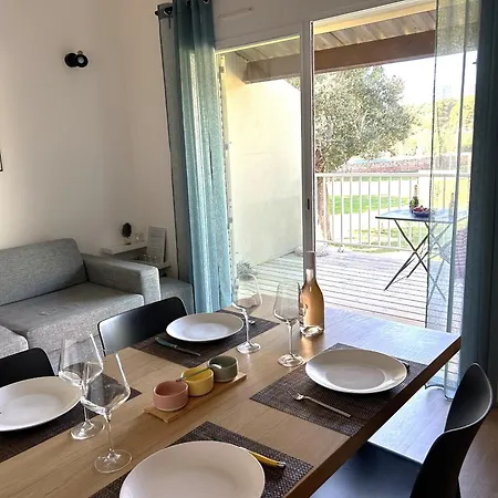 Fiori Di Cala Rossa Résidence Hôtelière Appartamento Lecci