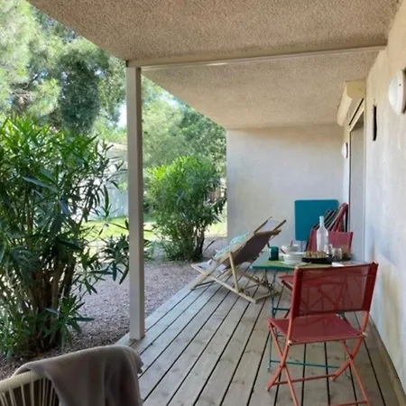 דירה Fiori Di Cala Rossa Hoteliere לצ'י