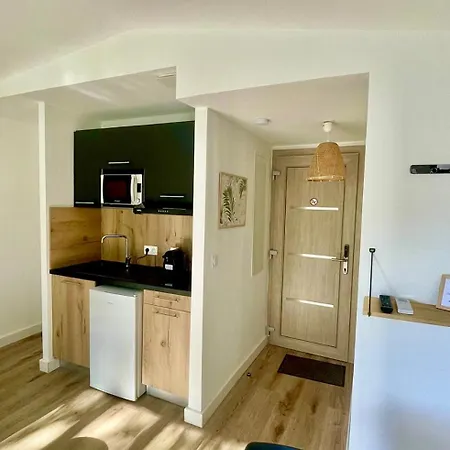 Fiori Di Cala Rossa Hoteliere Appartement Lecci