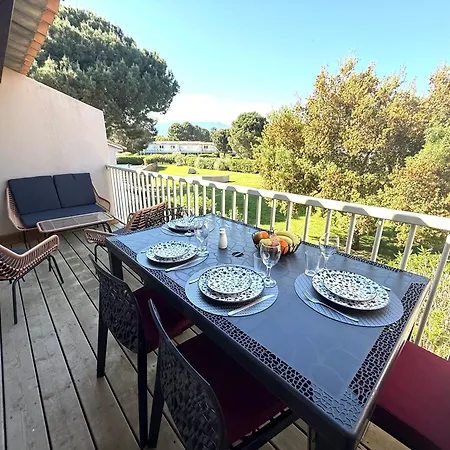 Fiori Di Cala Rossa Hoteliere * לצ'י