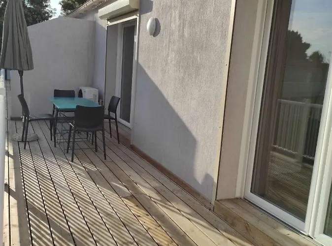 Fiori Di Cala Rossa Hoteliere Apartment Lecci
