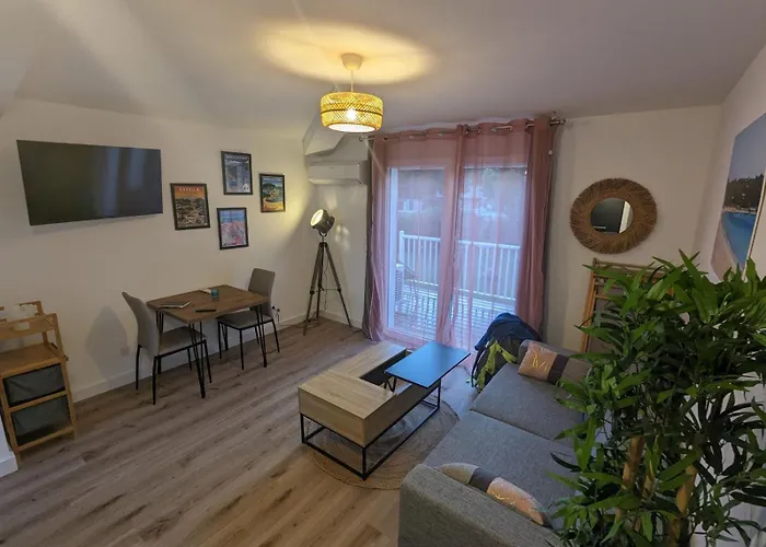 Fiori Di Cala Rossa Hoteliere Lecci