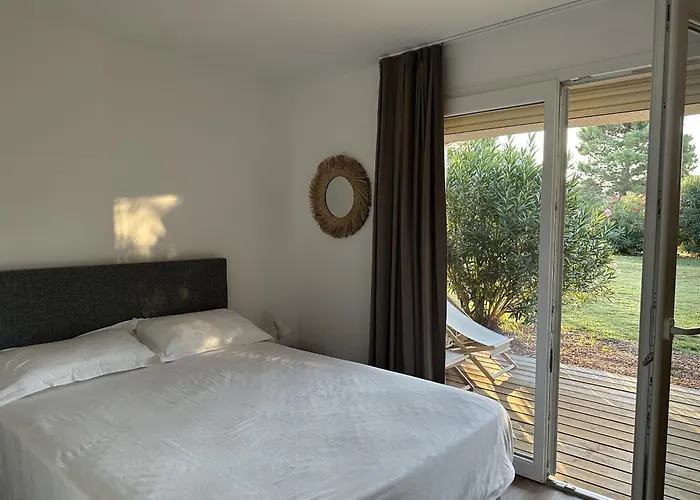 Fiori Di Cala Rossa Hoteliere Apartmán