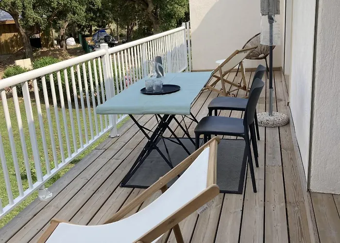 Appartamento Fiori Di Cala Rossa Résidence Hôtelière Lecci