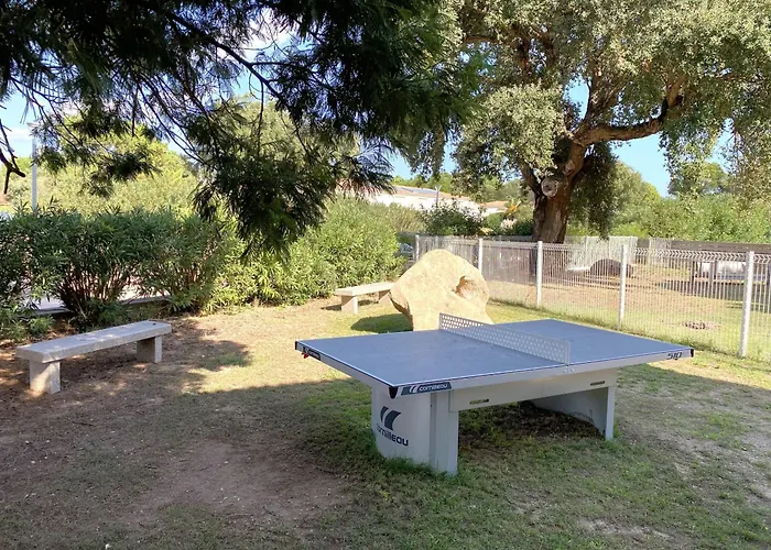 Fiori Di Cala Rossa Hoteliere Apartmán Lecci