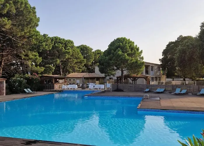 Fiori Di Cala Rossa Hoteliere Lecci